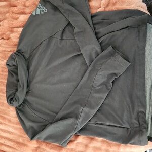 Adidas top